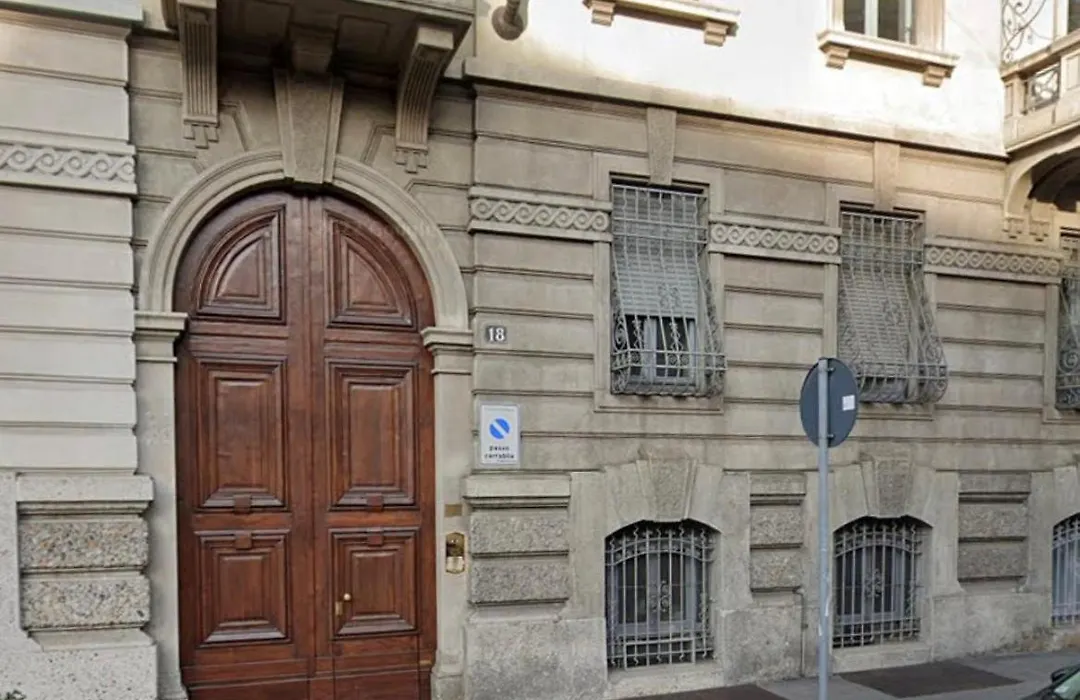 HomeMi Arco della Pace Apartment-1